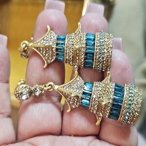 Runway Quality Gold Tone Rhinestone Pagoda Drop Earrings